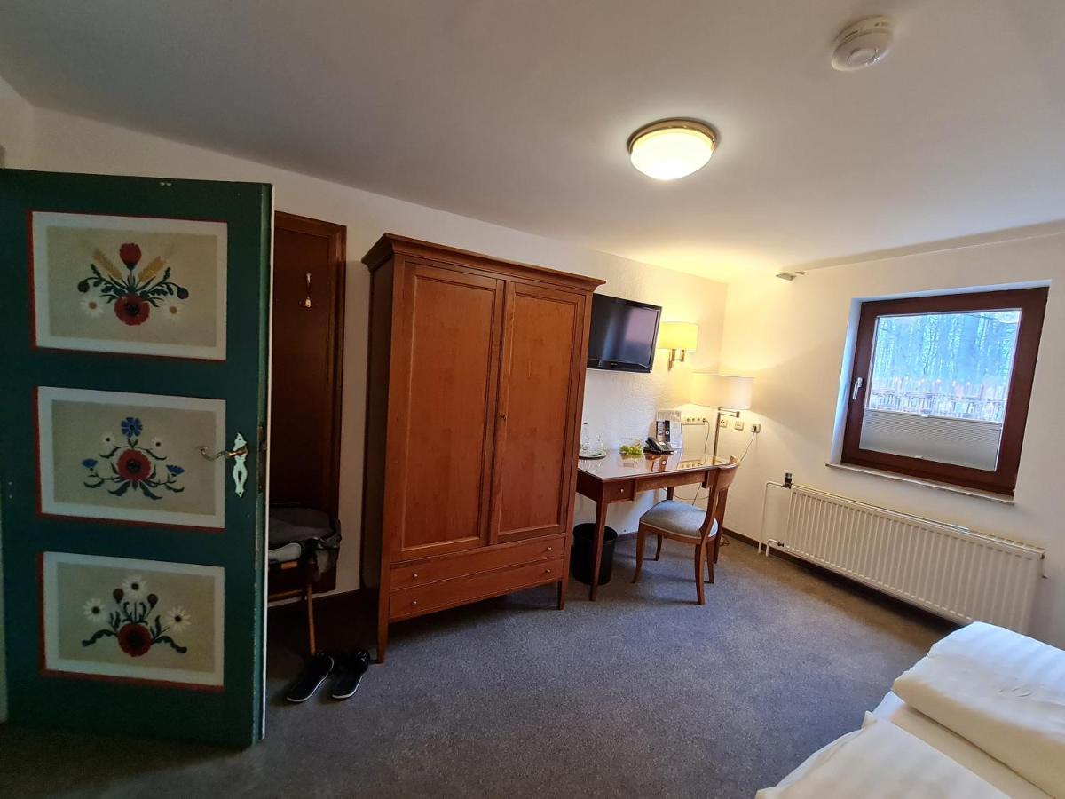 Hotel Waldquelle - Baumhaushotel Aerzen Eksteriør billede