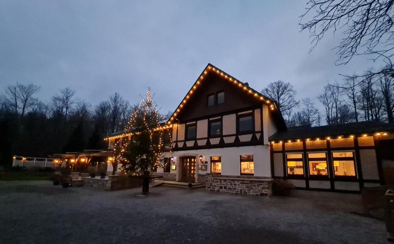Hotel Waldquelle - Baumhaushotel Aerzen Eksteriør billede